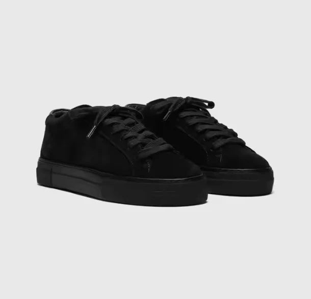 TRIPLE BLACK SNEAKER - UITVERKOOP